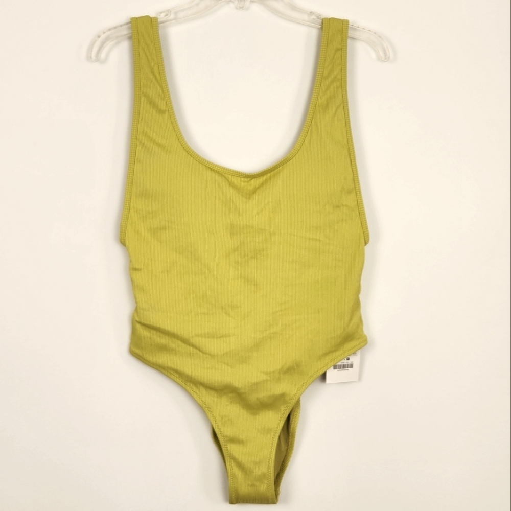 ZARA Ribbed Green One Piece Swimsuit Size XL Removable Padding NWT